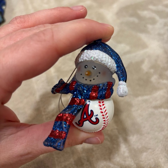 MLB Atlanta Braves Baseball Snowman Christmas Ornament - Picture 1 of 6
